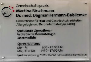 Frau Martina Birschmann