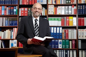 Rechtsanwalt & Hausverwaltung Dr. jur. Michael Giehl