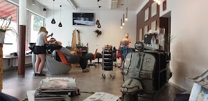 Friseur Hairschaftszeiten