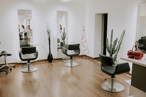 Sherrys Haarwerk - Friseur Herzogenaurach