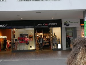 JACK & JONES