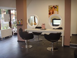 Touch of Beauty - Wiesbaden Friseur & Kosmetik