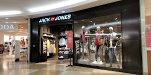 JACK & JONES