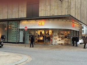 H&M