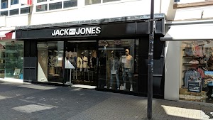 JACK & JONES