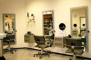 Primavera Trends Friseur & Kosmetik