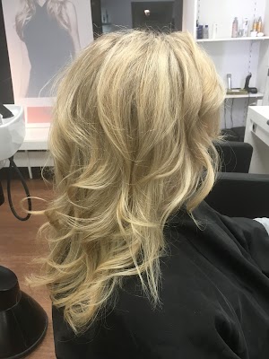 Hair & Beauty by Carmen