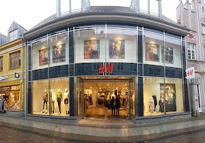 H&M