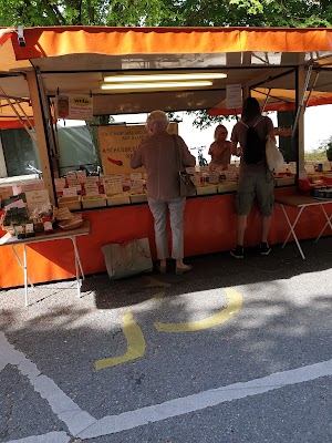 Wochenmarkt Sankt-Gebhard-Platz