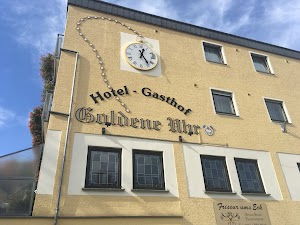 Hotel Goldene Uhr