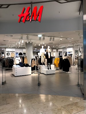 H&M