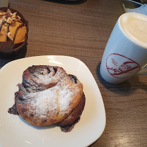 Junge Die Bäckerei. Landungsbrücken