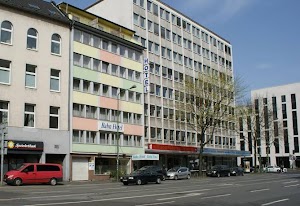 Bahn-Hotel